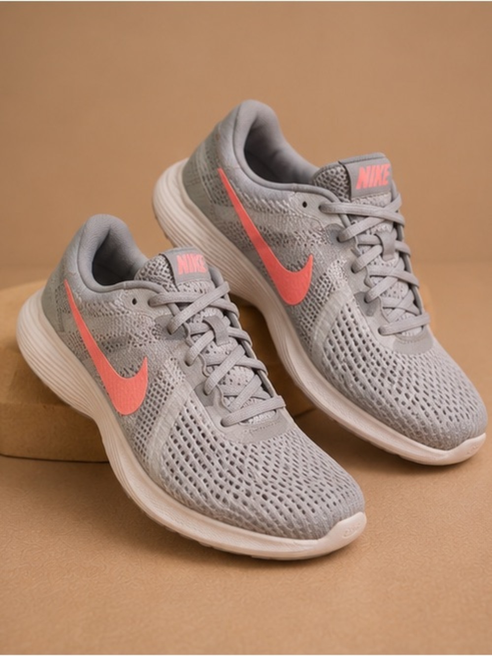 Nike Revolution Gray Pink Running Shoes Women's Size 7 Lightweight